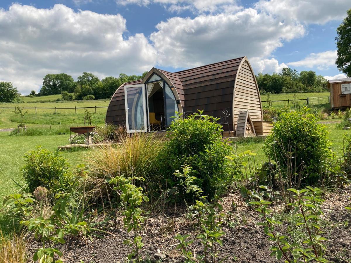 Вилла Slades Farm Glamping Уэстбери Экстерьер фото